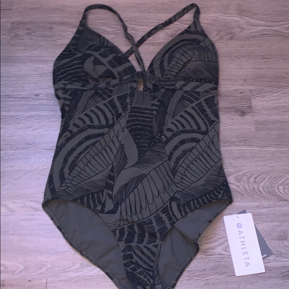 One piece bathing suit